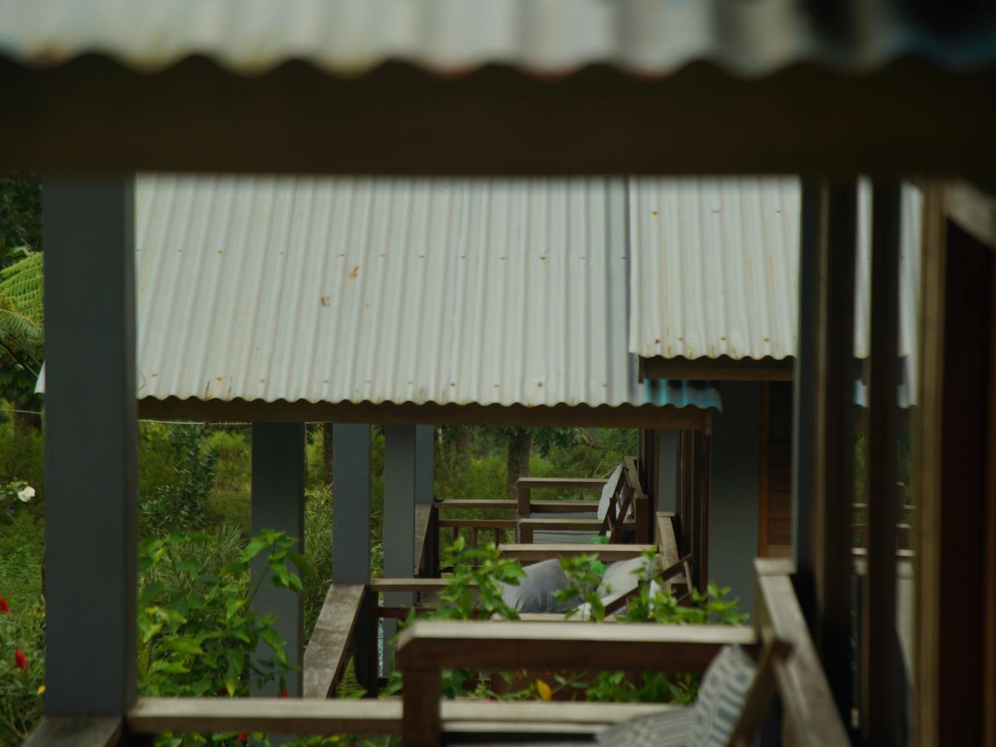 The Geckos Homestay Kelimutu Pokój zdjęcie